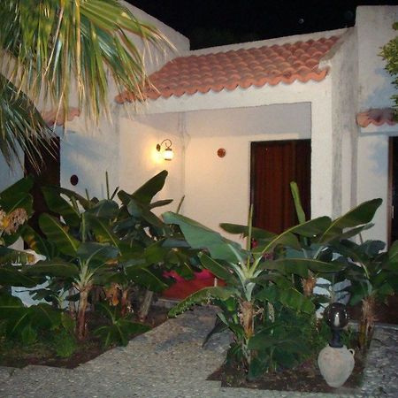 Oasis Hotel Bungalows Afandou Rhodes Eksteriør billede